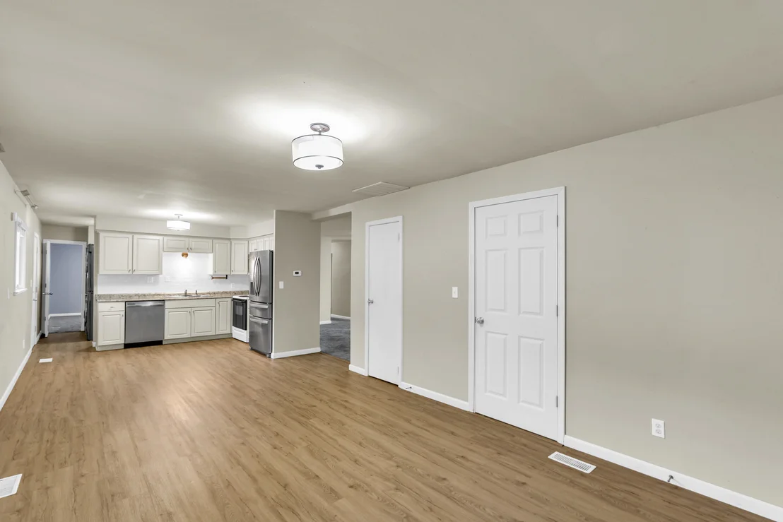 Photo of 1008 Stratford Drive
