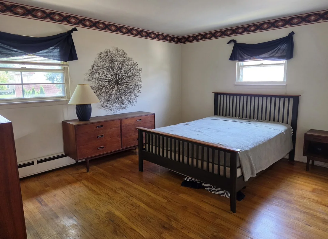 Photo of 920 Park Drive