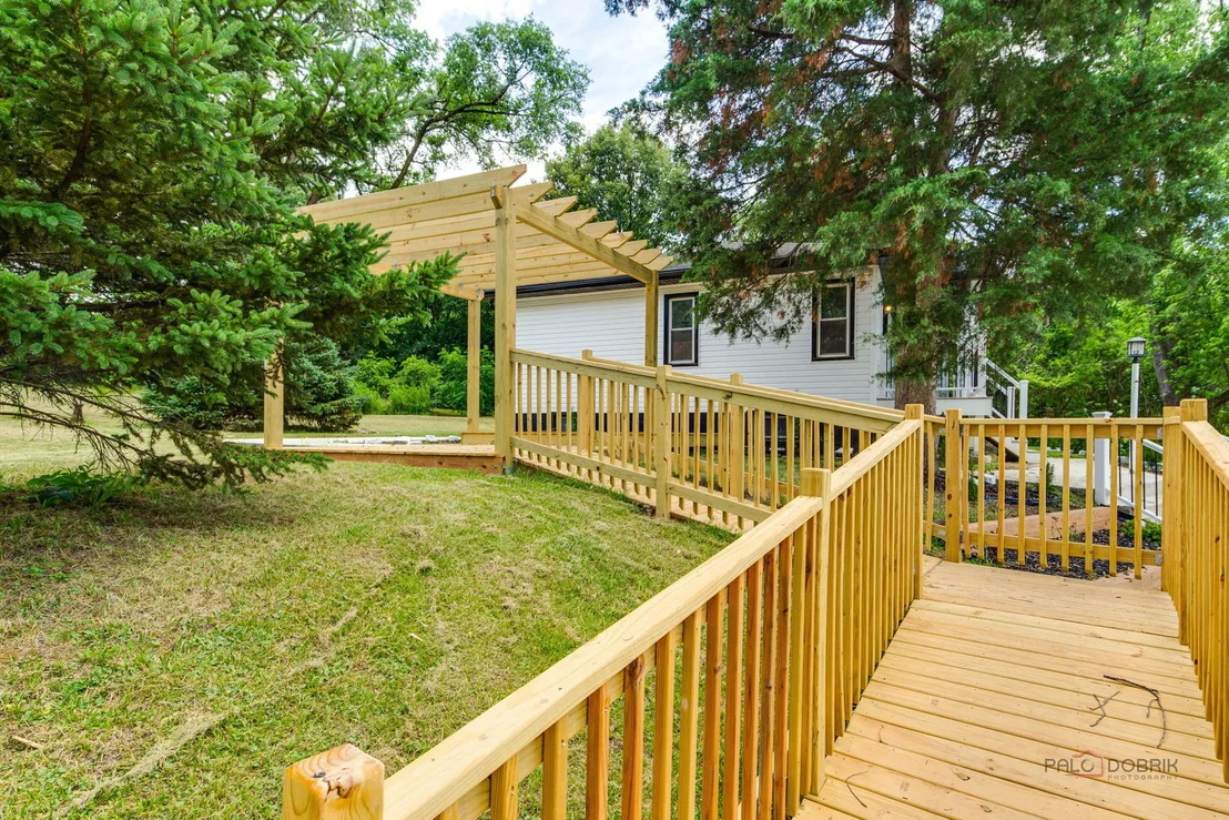 Photo of 16705 Wolf Road