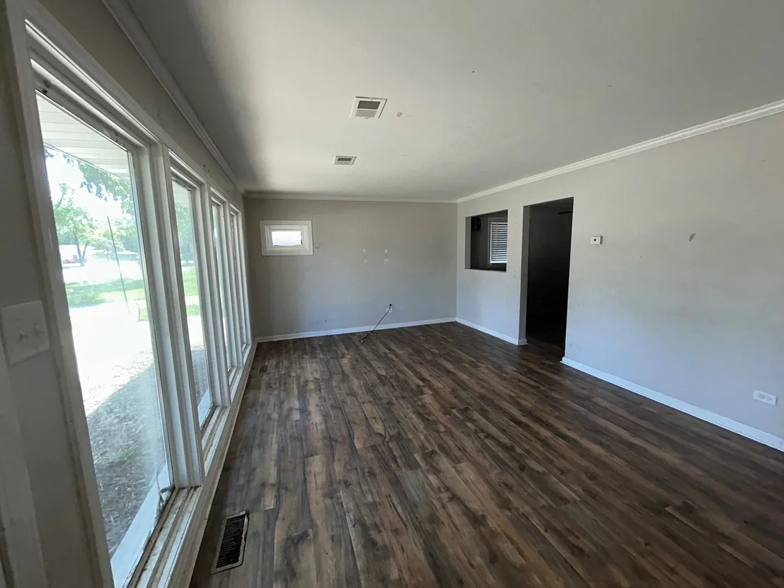 Photo of 363 Blackhawk Drive