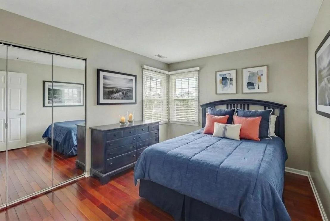 Photo of 829 Heatherstone Drive