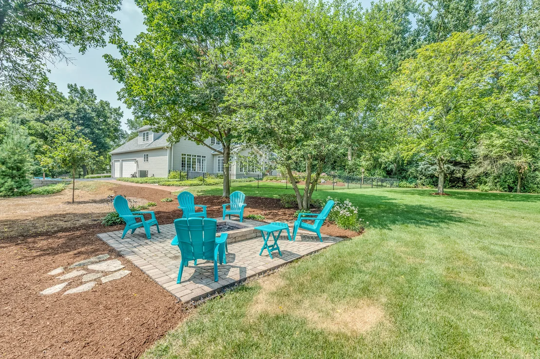 Photo of 8N669 Edgewood Road