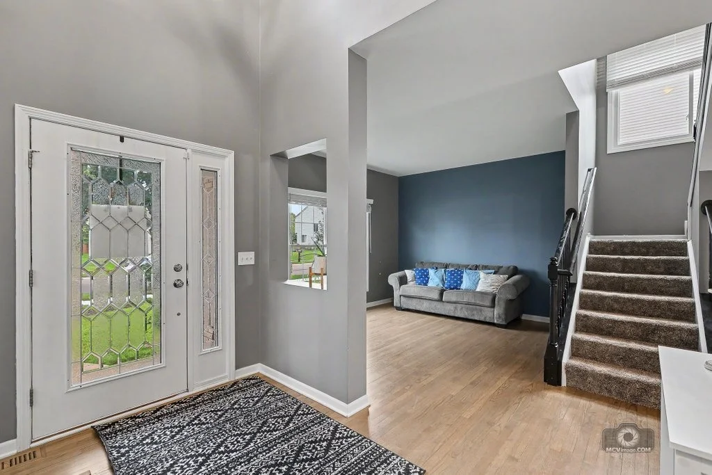 Photo of 437 Raintree Drive