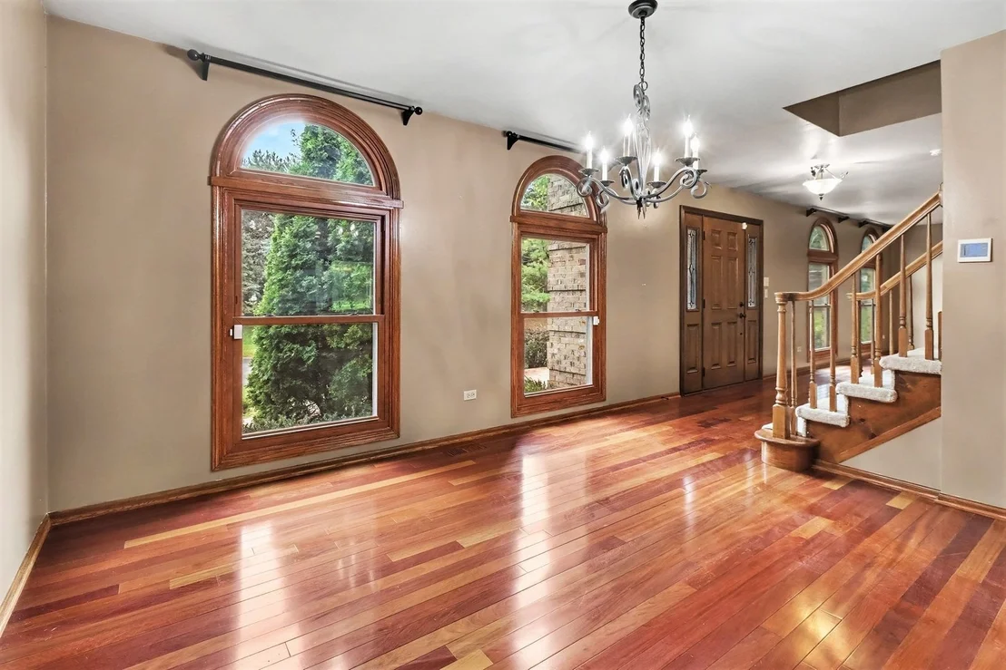 Photo of 1 Golf View Lane