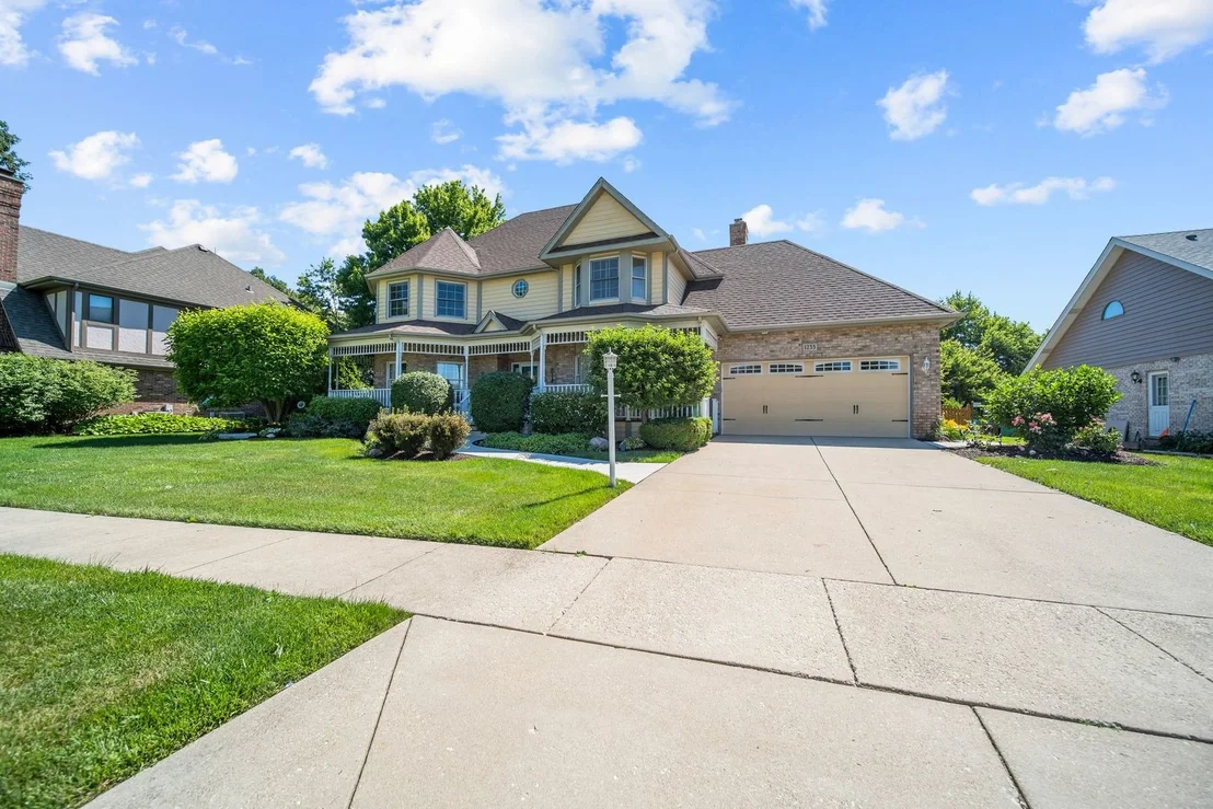 Photo of 1233 Eagle Crest Drive