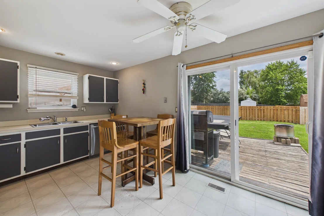 Photo of 4595 Zeppelin Drive