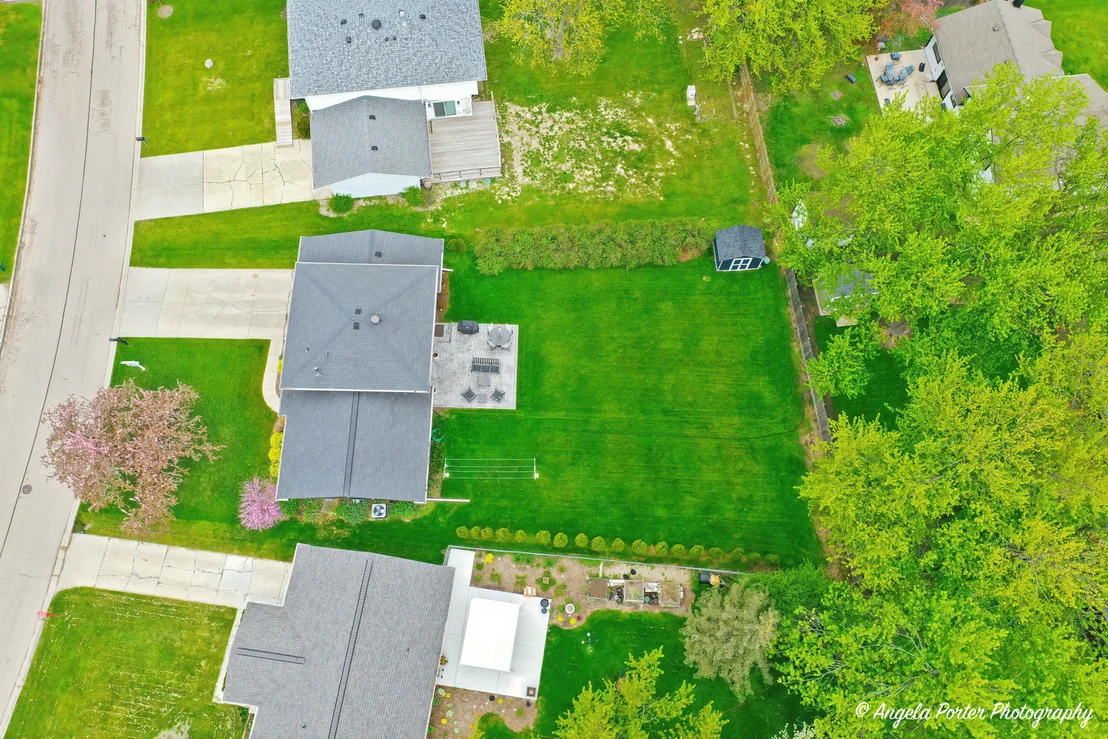 Photo of 412 Surrey Lane