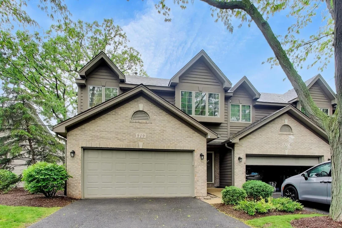 Photo of 919 Millcreek Circle