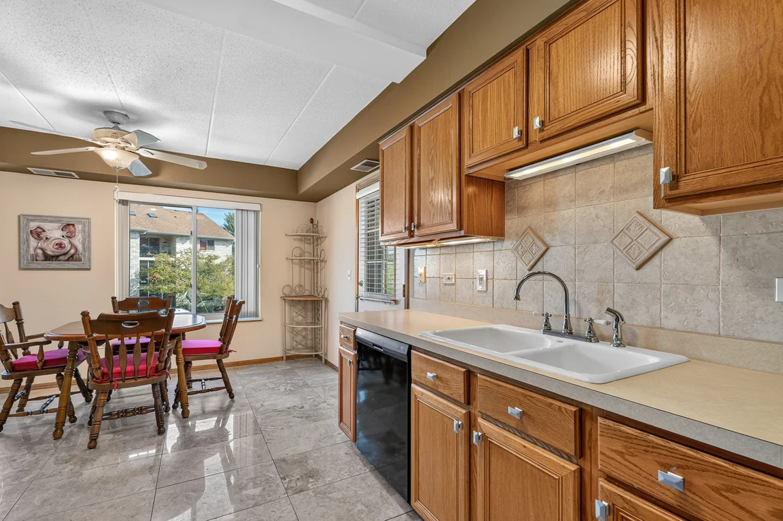Photo of Unit 2D at 6845 Forestview Drive
