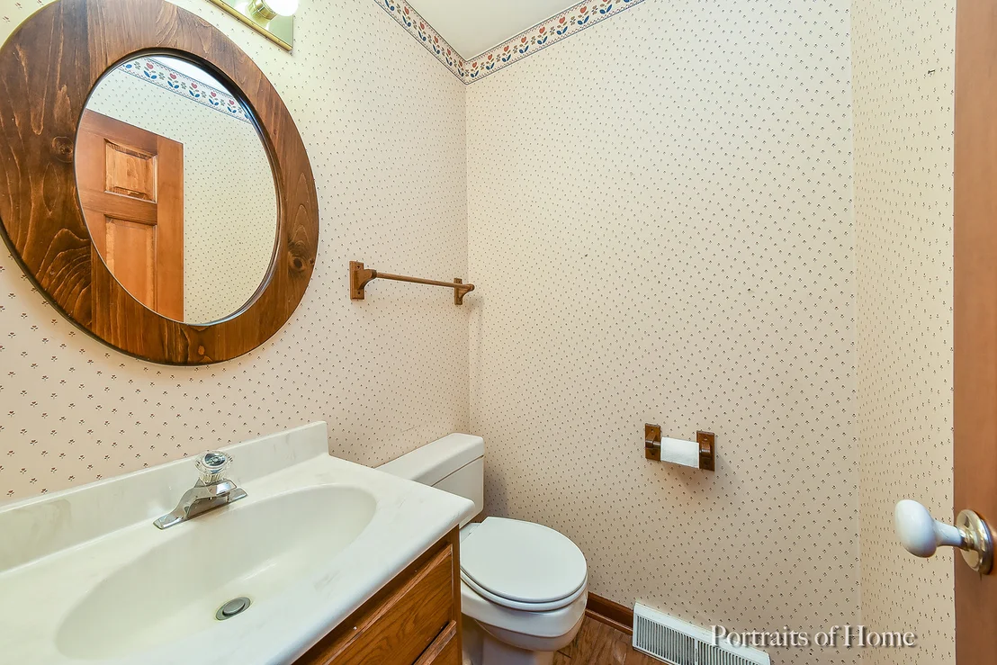 Photo of 2N440 Landrose Lane