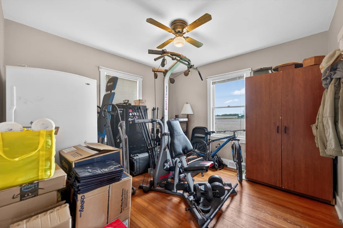 Photo of 21137 Fenstermaker Road