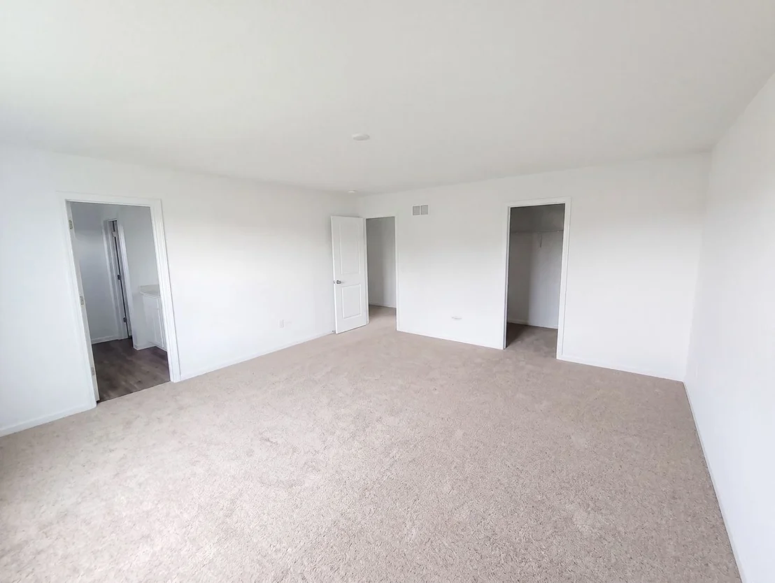 Photo of 418 Fairway Lane