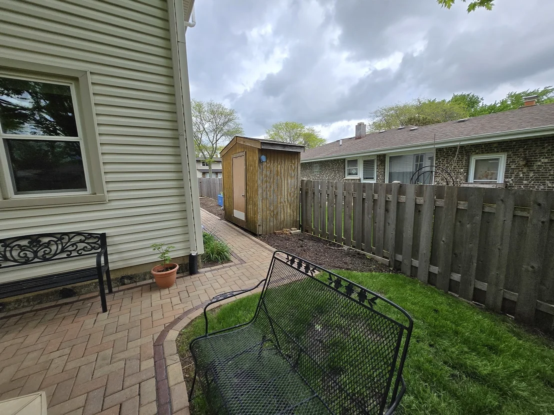 Photo of 900 Dearborn Circle