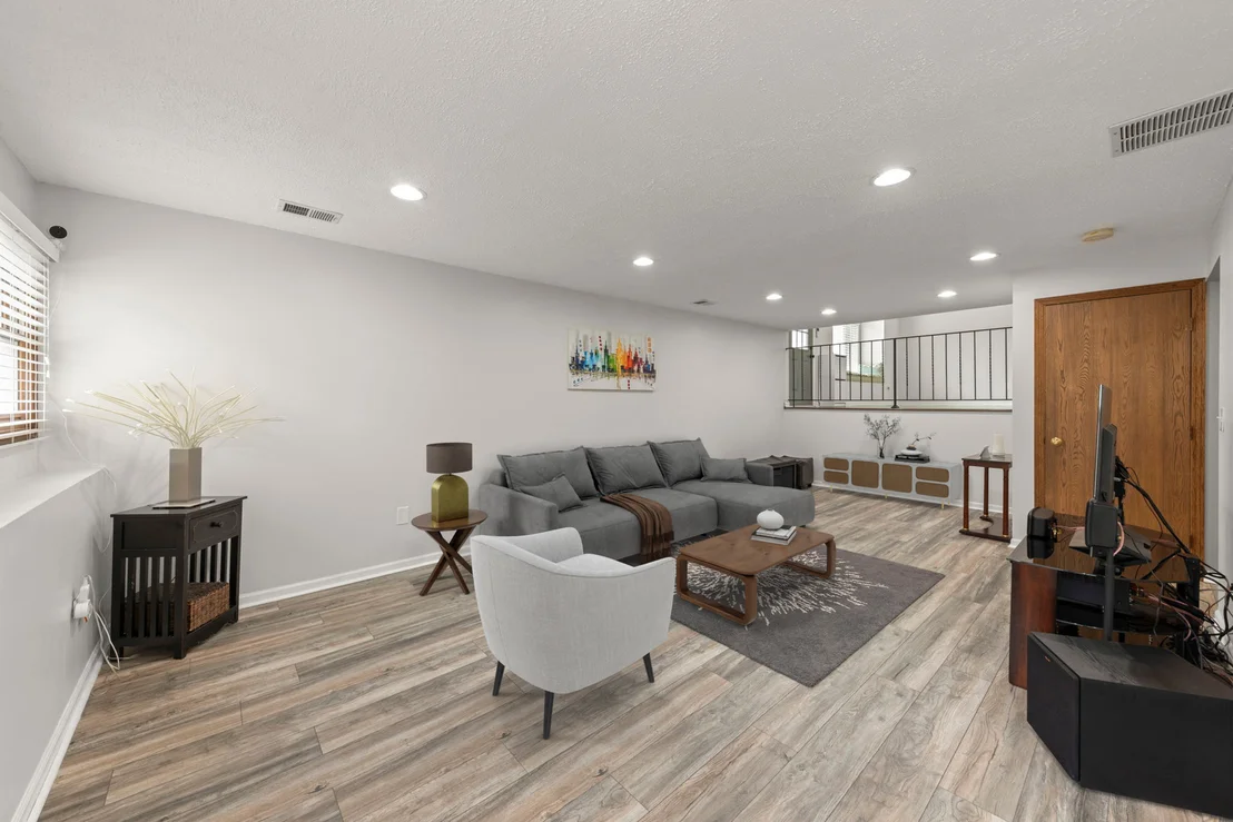 Photo of 322 Hickory Oaks Drive