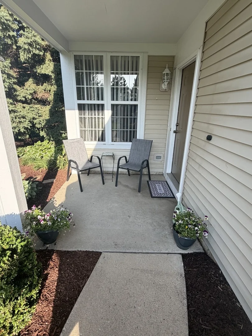 Photo of 2994 WATERS EDGE Circle