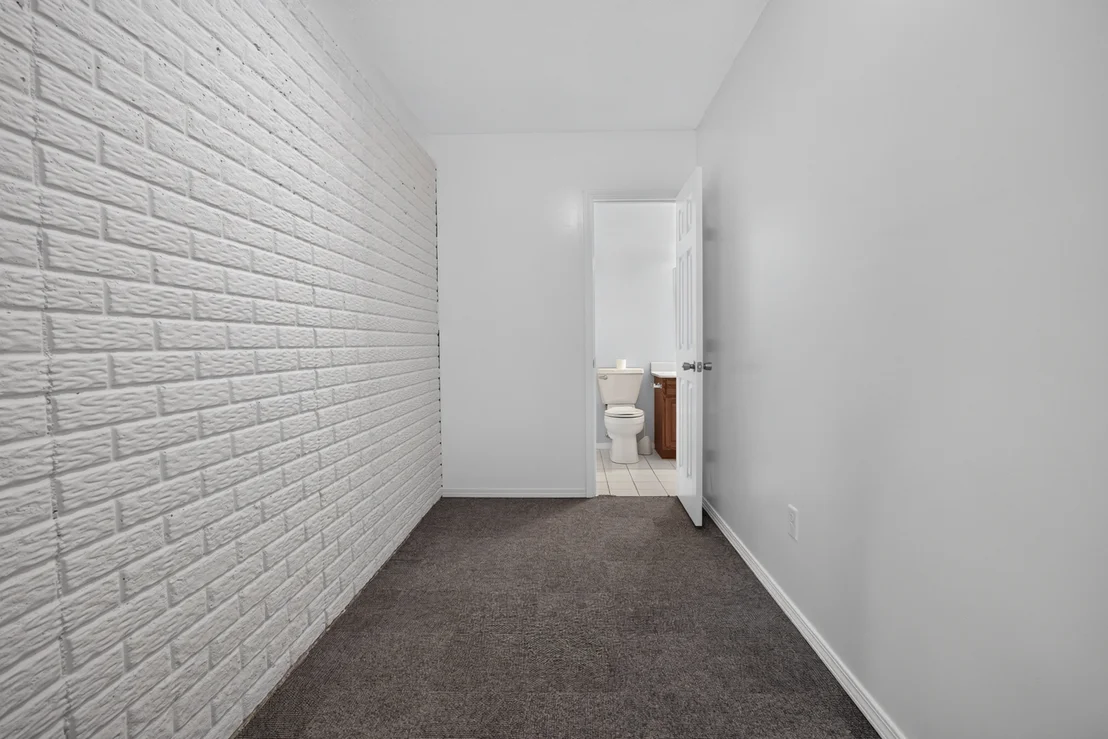 Photo of 26 Bandecon Way