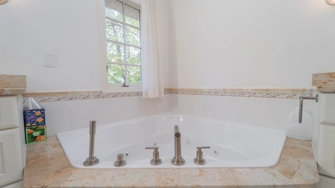 Photo of 310 Barrington Drive