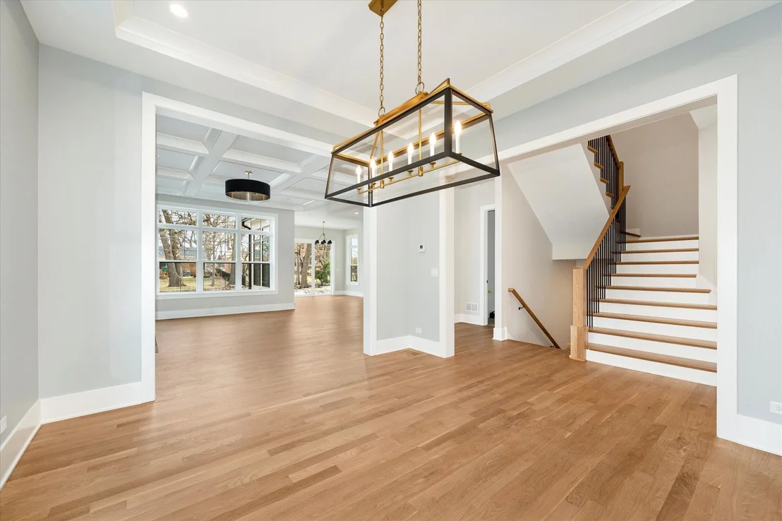 Photo of 964 S Hillside Avenue