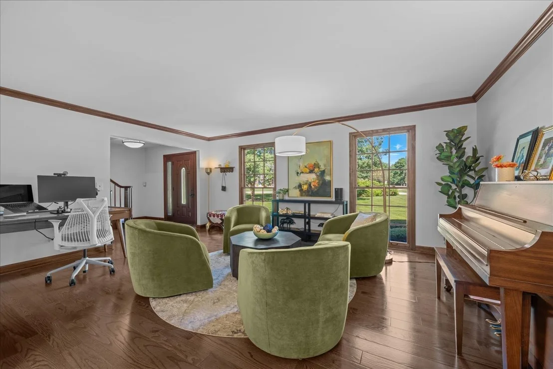 Photo of 40W170 Deer Run Drive