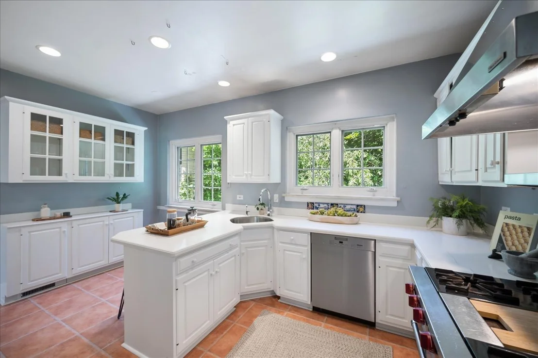 Photo of 1372 Sunview Lane