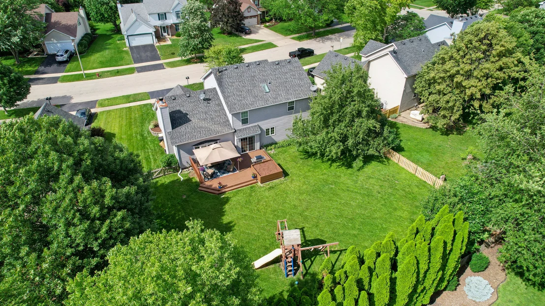 Photo of 567 Lakeview Drive