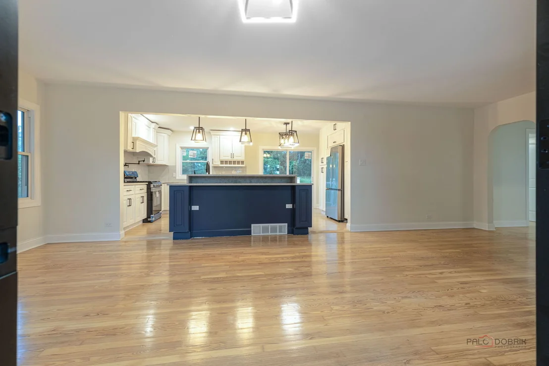 Photo of 16705 Wolf Road