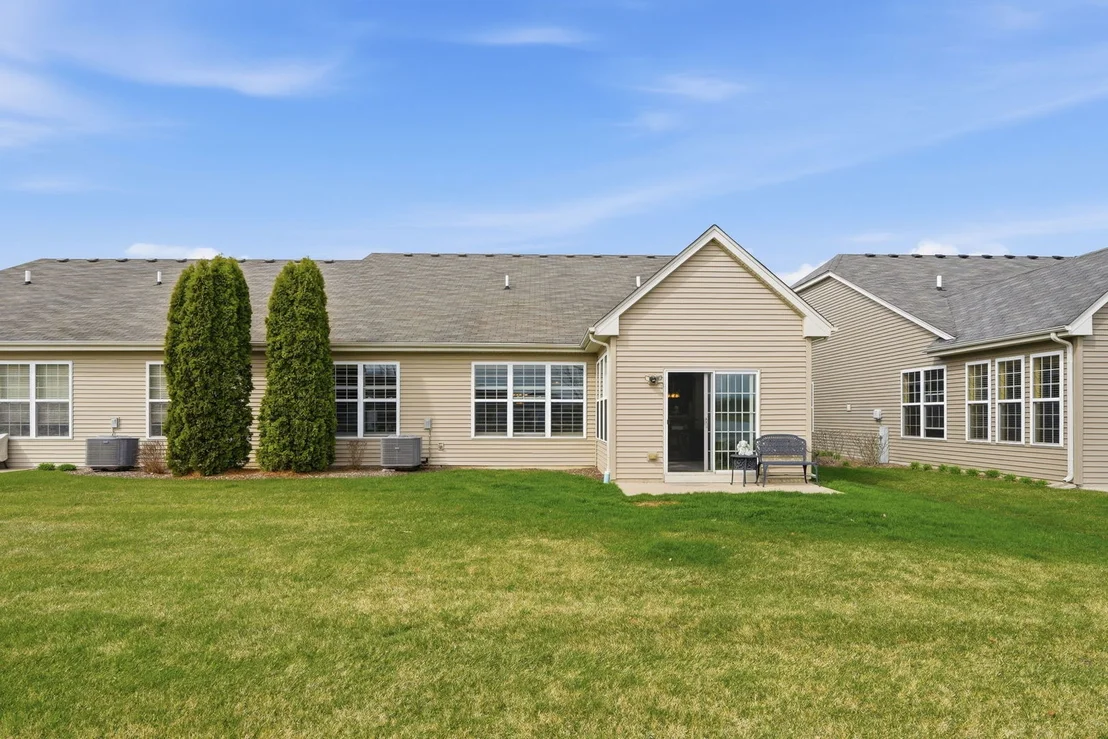Photo of 561 Autumn Circle