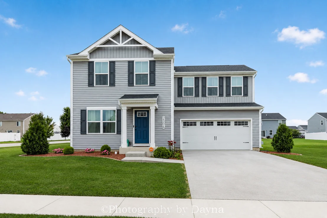 Photo of 2306 Swallowtail Street