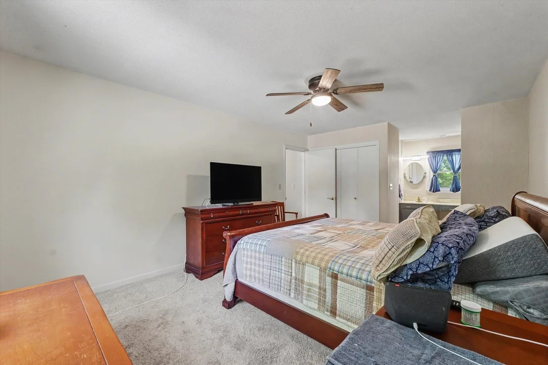 Photo of 10 Stanford Place