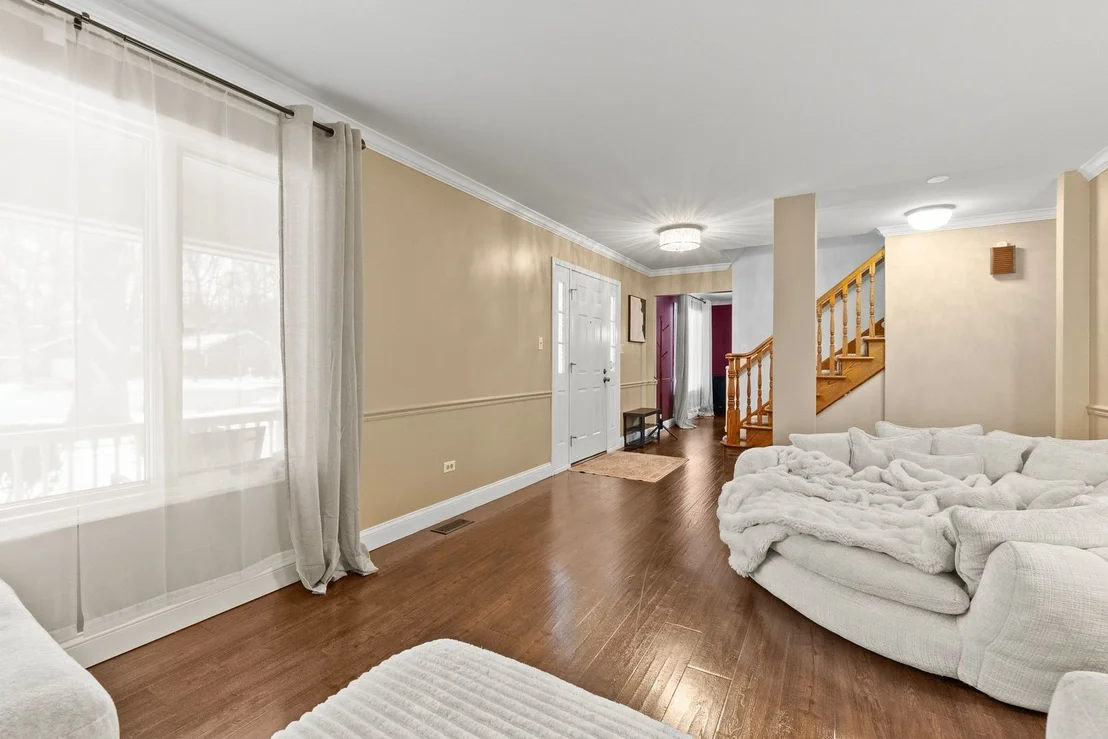 Photo of 18118 Whitman Lane