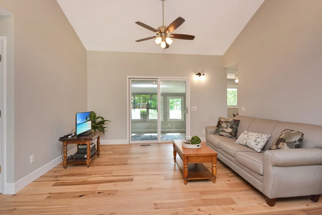 Photo of 104 S Williamsburg Drive