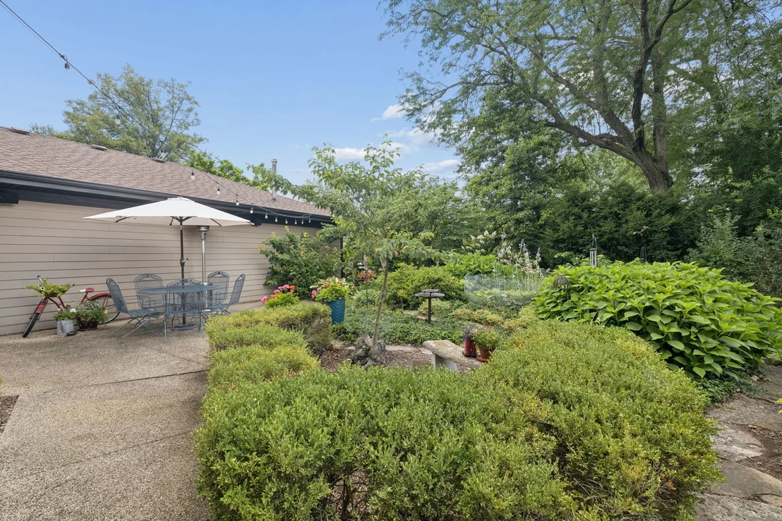 Photo of 11S634 Mcgrath Lane