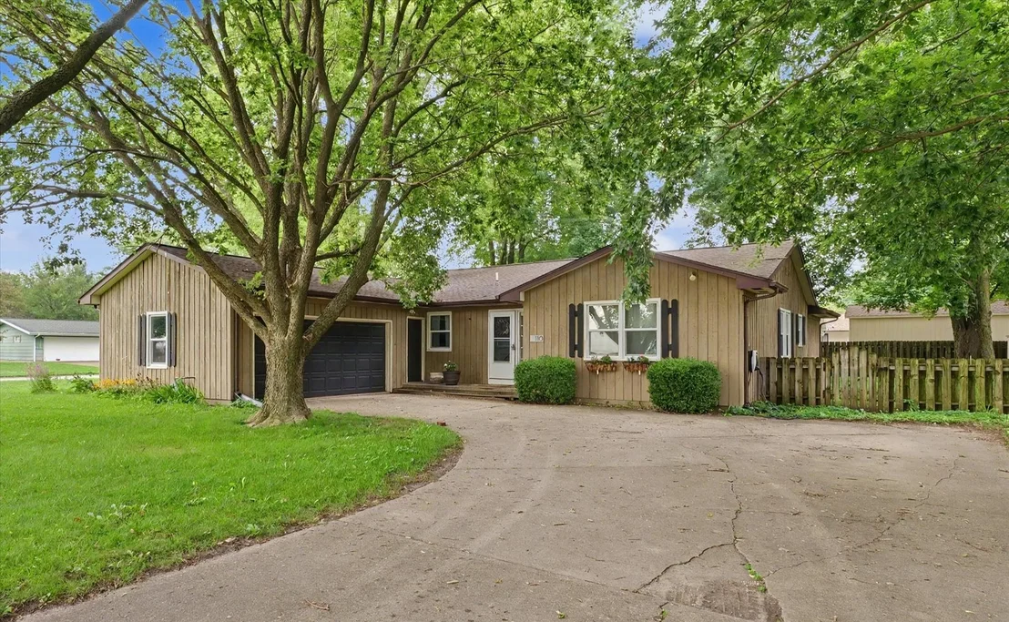 Photo of 110 N Joy Drive
