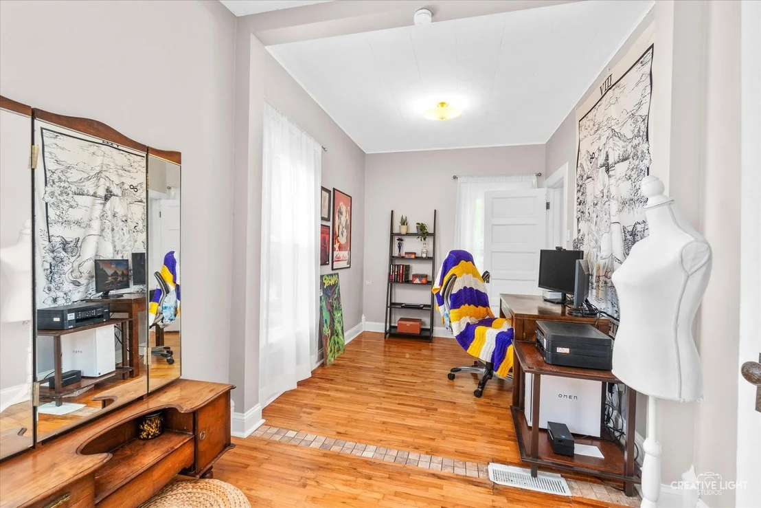 Photo of 921 Clement Street
