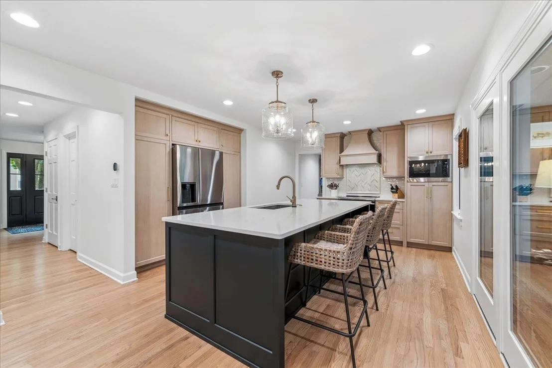 Photo of 1415 Heatherton Drive