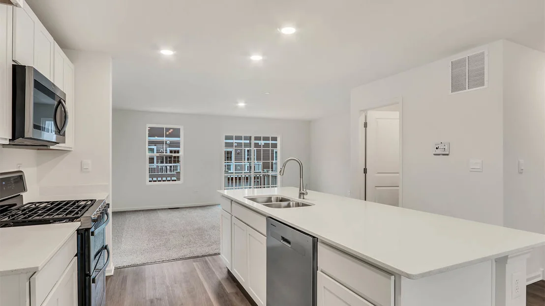 Photo of 403 Lakeshore Court