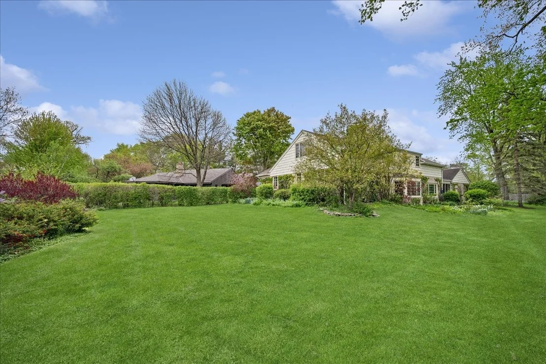 Photo of 1372 Sunview Lane