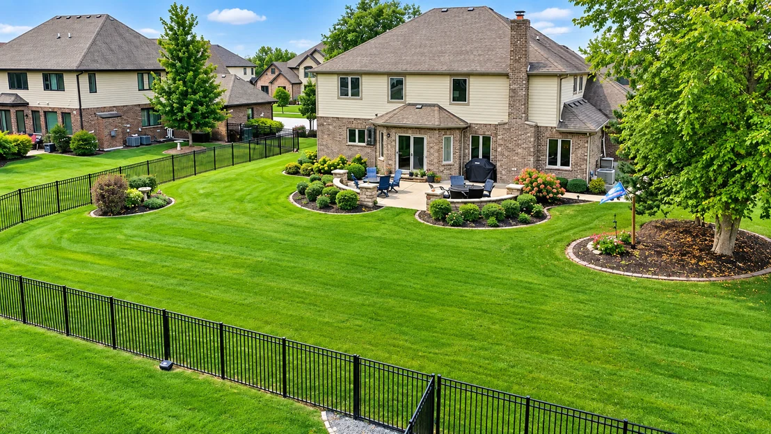 Photo of 2016 Edgeview Drive