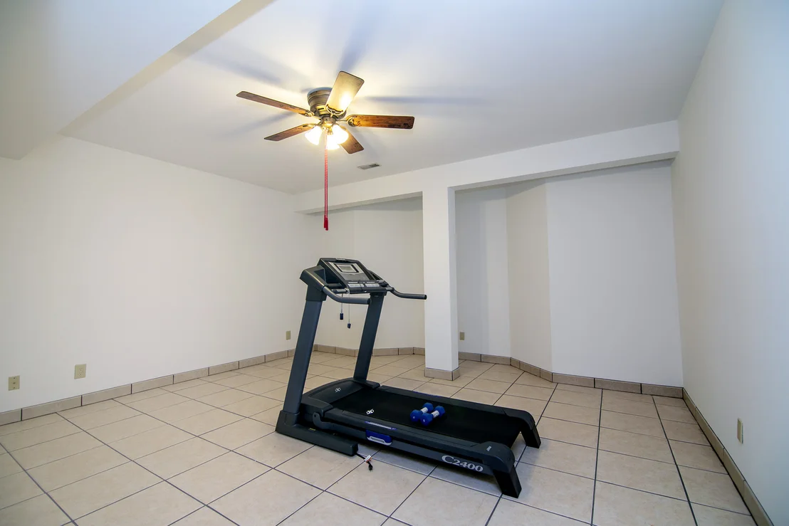Photo of 284 Barrington Lane