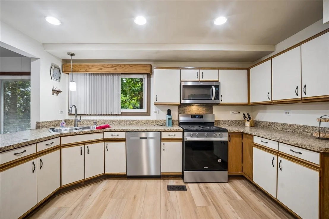 Photo of 726 Dorchester Drive