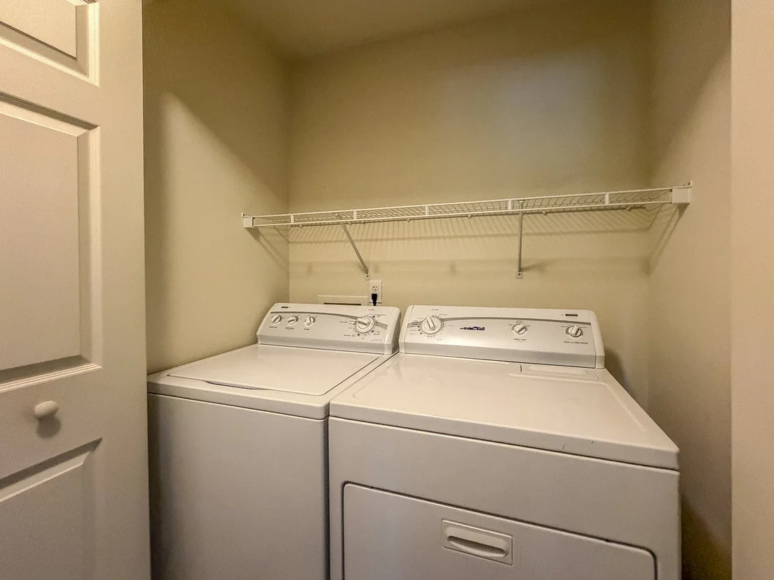 Photo of Unit 201 at 2404 Windward Boulevard