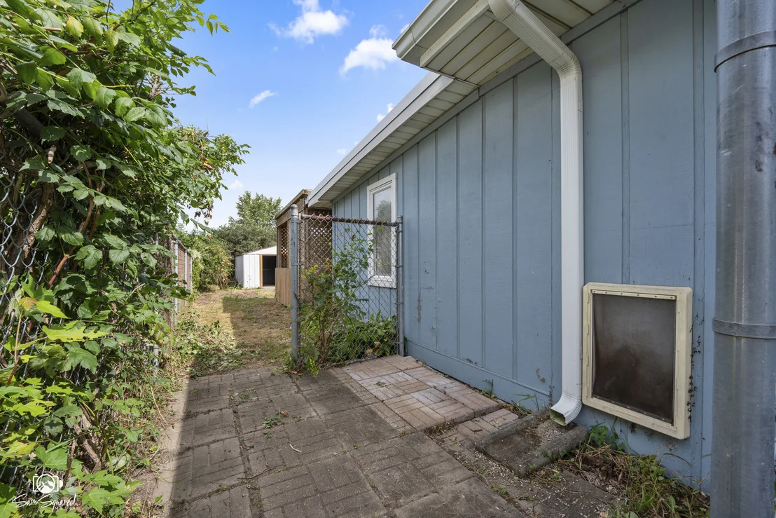 Photo of 651 Concord Place