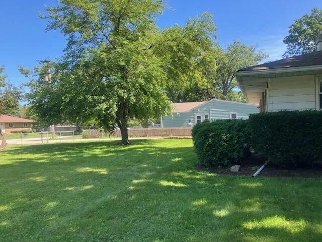 Photo of 2109 W 7th St Street