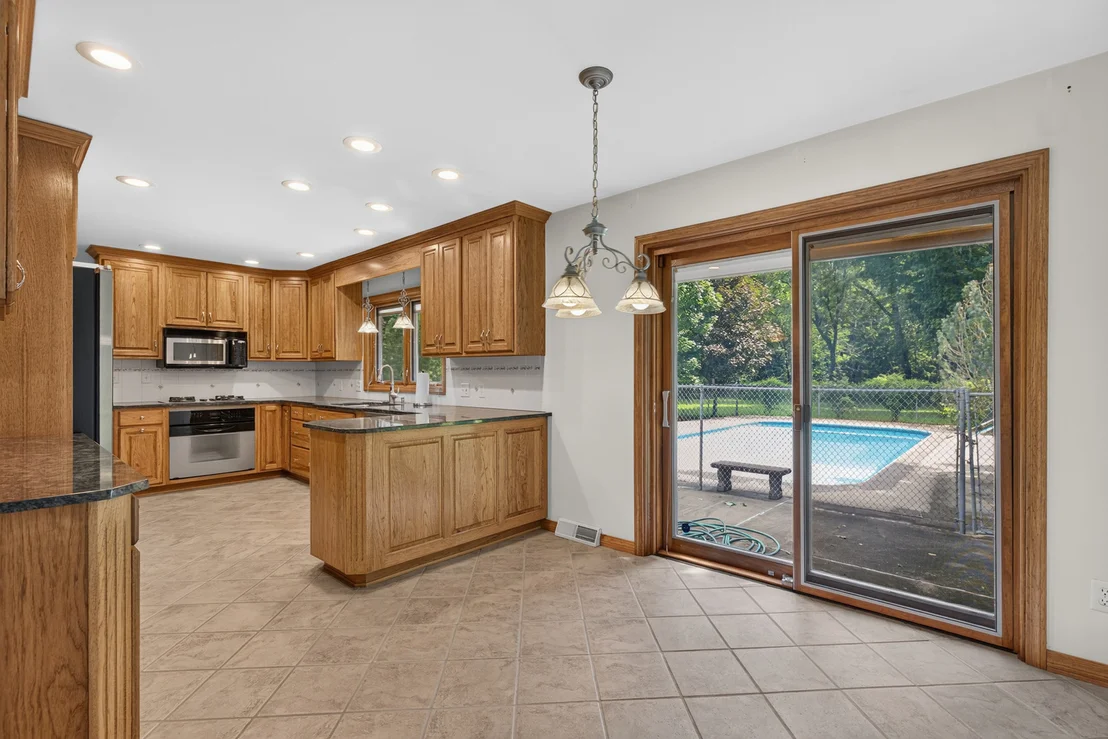 Photo of 5 N Acres Drive