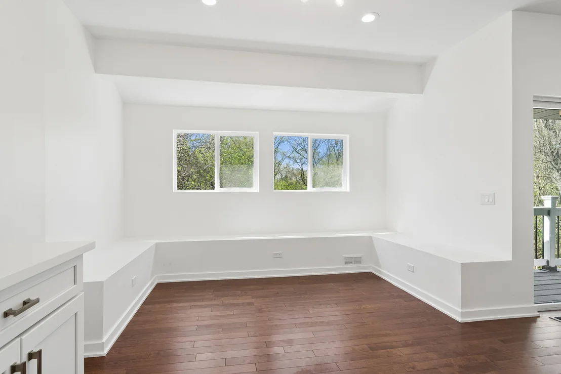 Photo of 6739 Lakeridge Drive