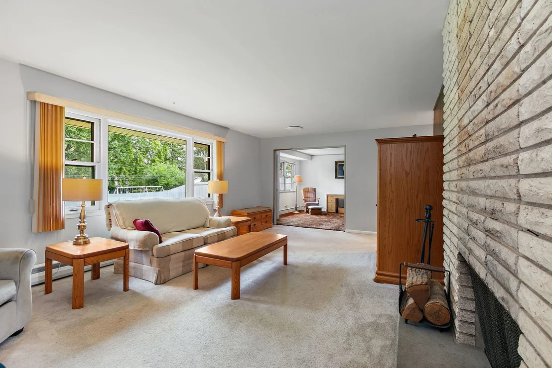 Photo of 443 Glendale Road