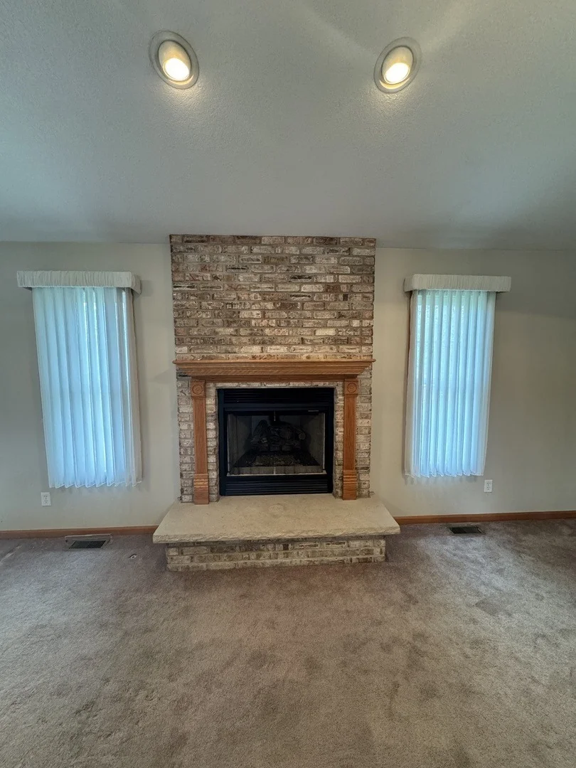 Photo of 541 Hollyberry Lane