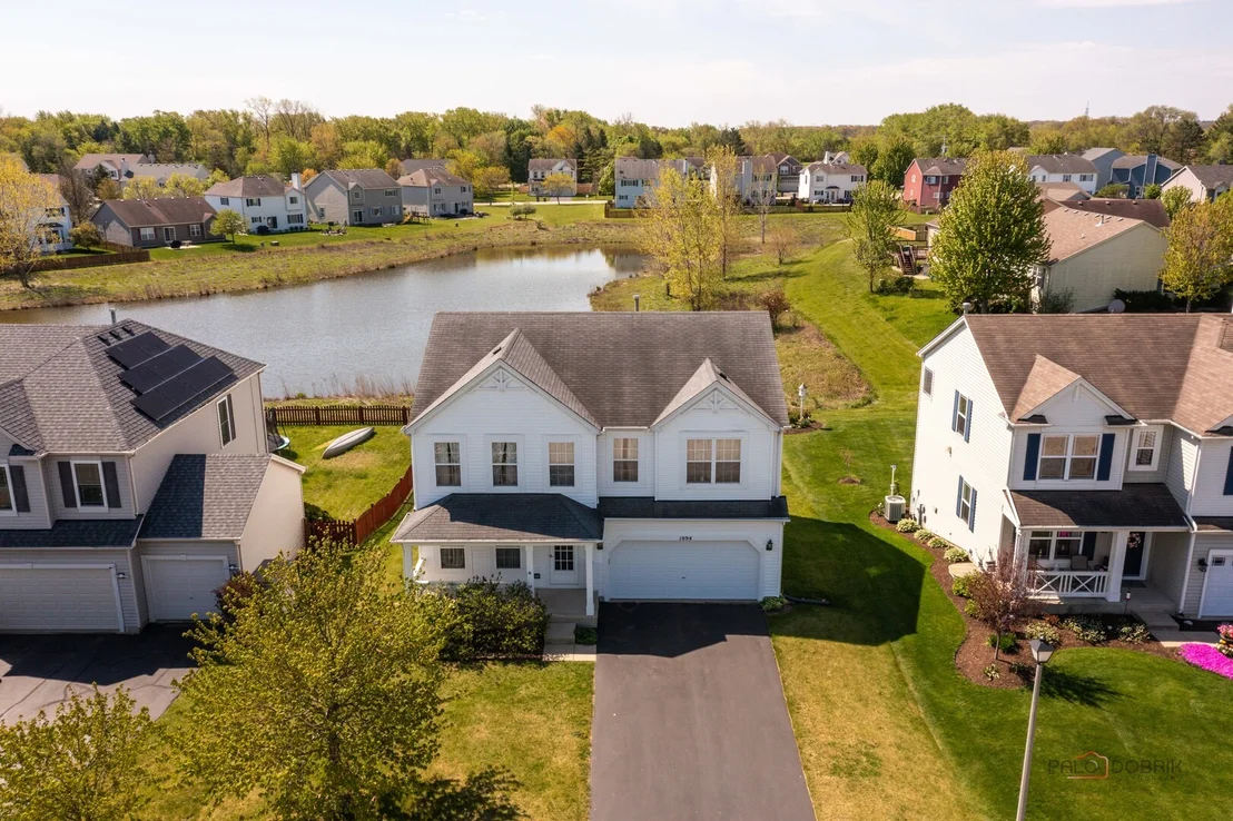 Photo of 1094 Holly Drive