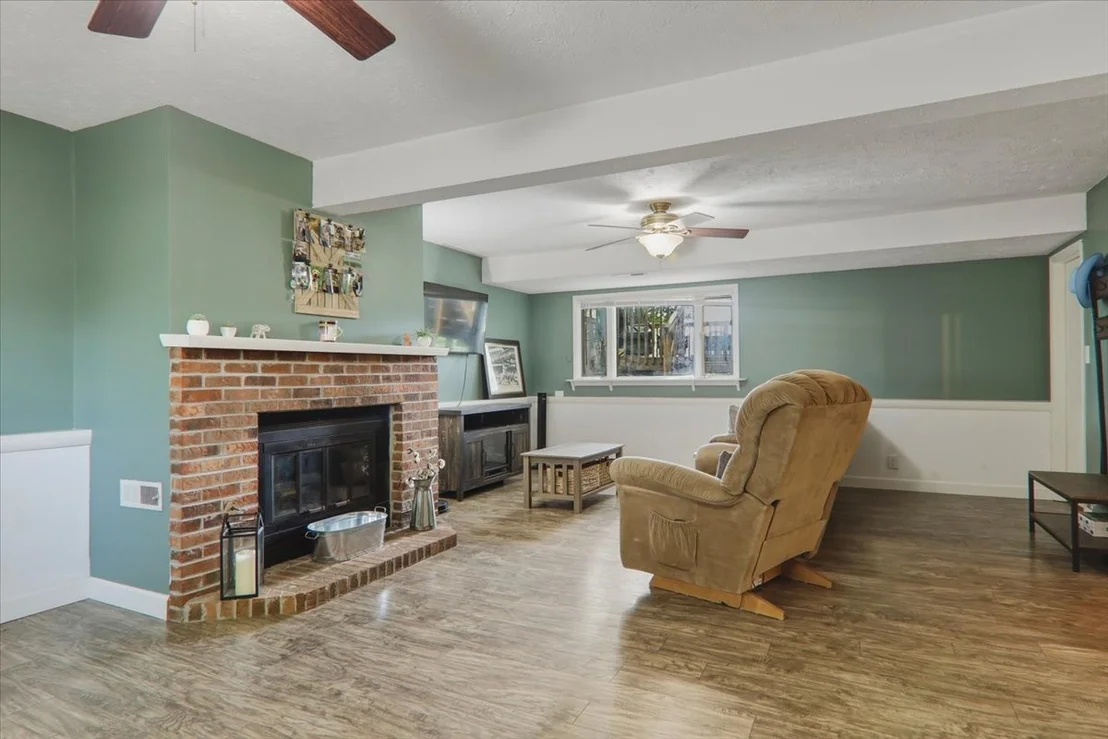 Photo of 207 Suelynn Drive