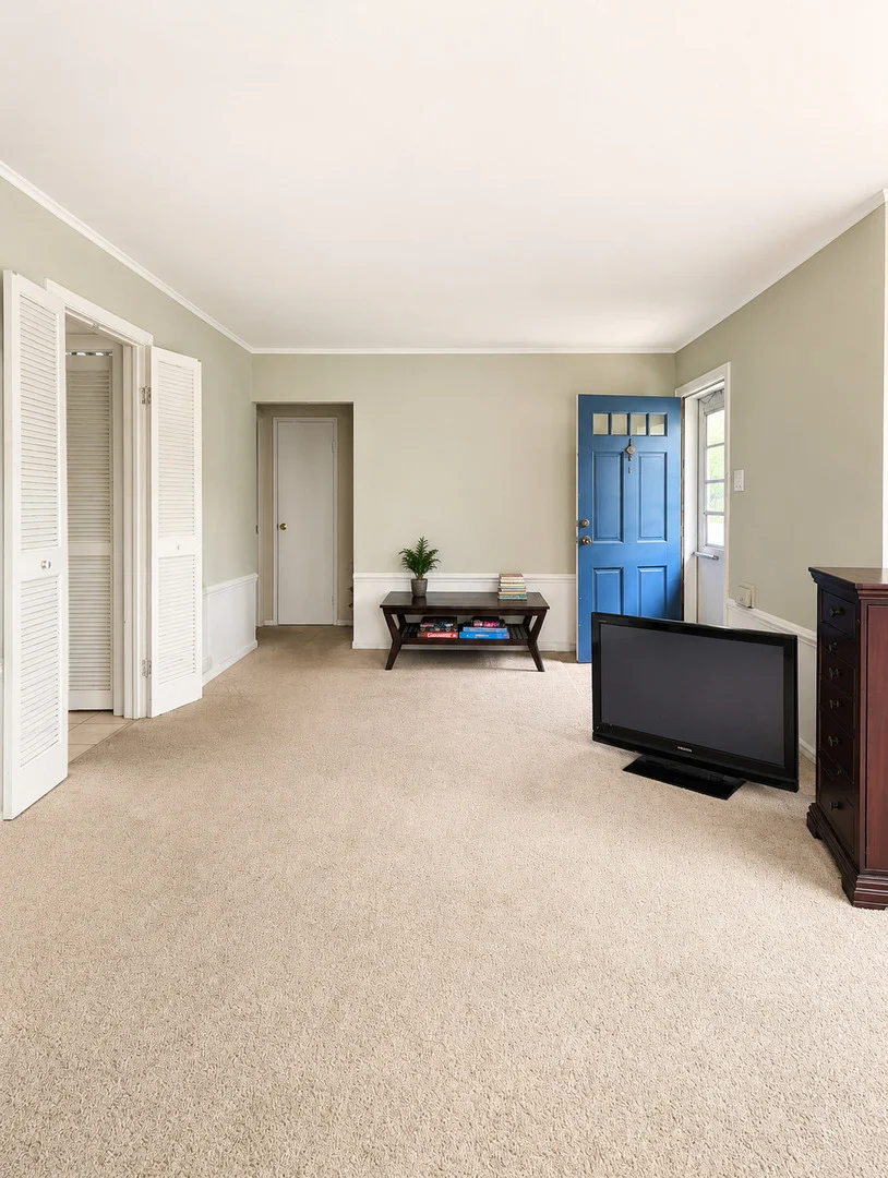 Photo of 15 Oak Lane